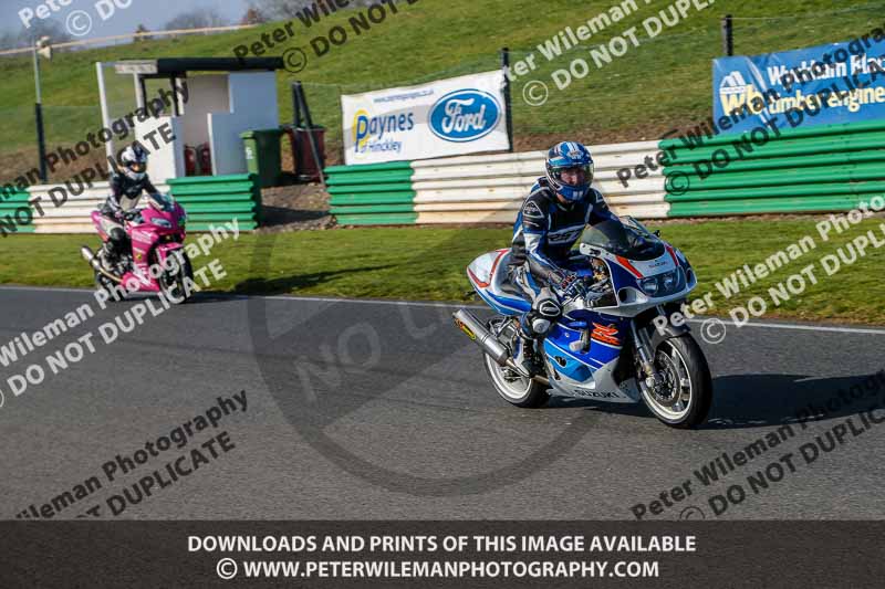 PJM Wedding Photography;enduro digital images;event digital images;eventdigitalimages;mallory park;mallory park photographs;mallory park trackday;mallory park trackday photographs;no limits trackdays;peter wileman photography;racing digital images;trackday digital images;trackday photos